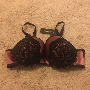 NWT Torrid Push Up Plunge Bra